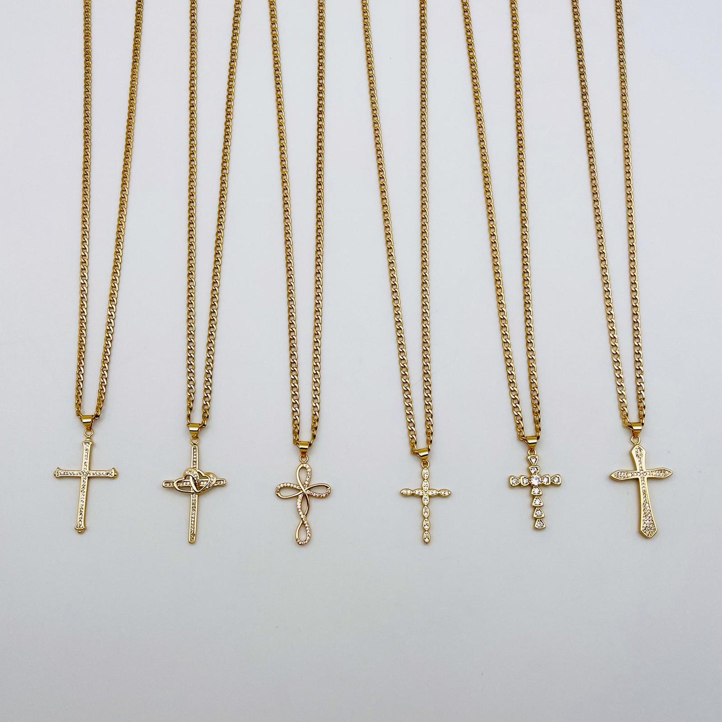 CADENA CROSS
