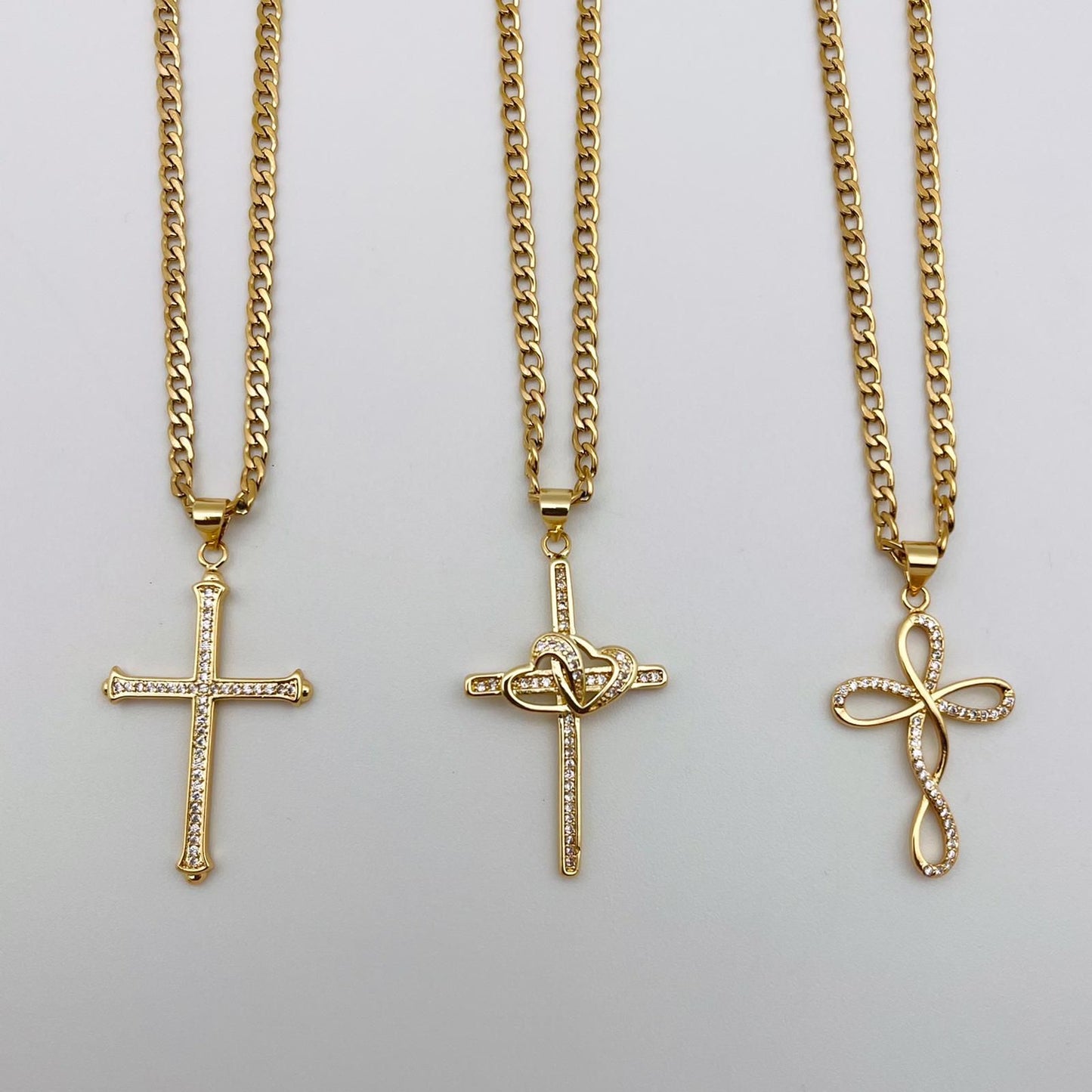 CADENA CROSS